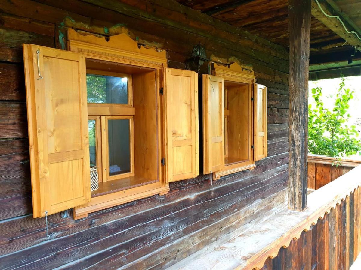 Villa Granny'S House Moisei Exterior foto